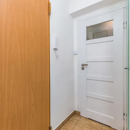 Mw Niedaleko Centrum Apartment *